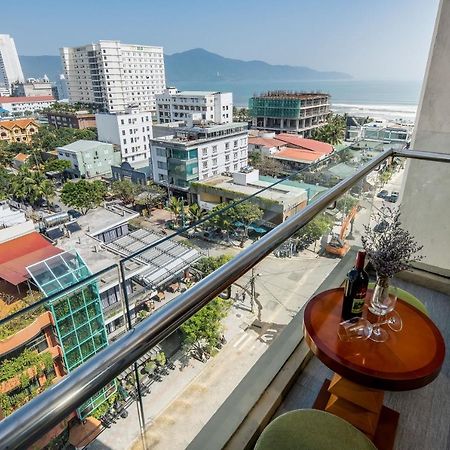 Hang Grand Danang Beach Exterior photo