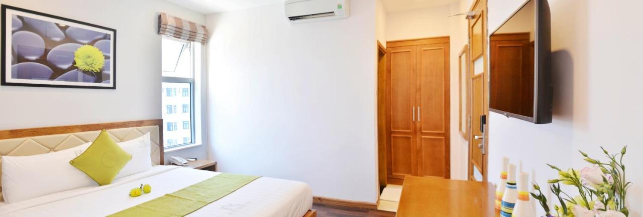 Hang Grand Danang Beach Exterior photo