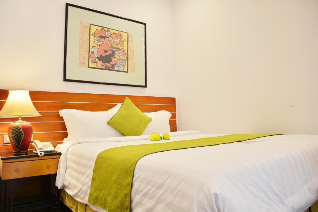 Hang Grand Danang Beach Exterior photo